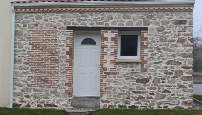 Réalisation rénovation façade, Label Face, votre enduiseur à Saint-Gilles-Croix-de-vie